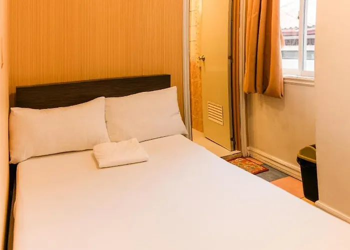 Furutech Hostel Manila